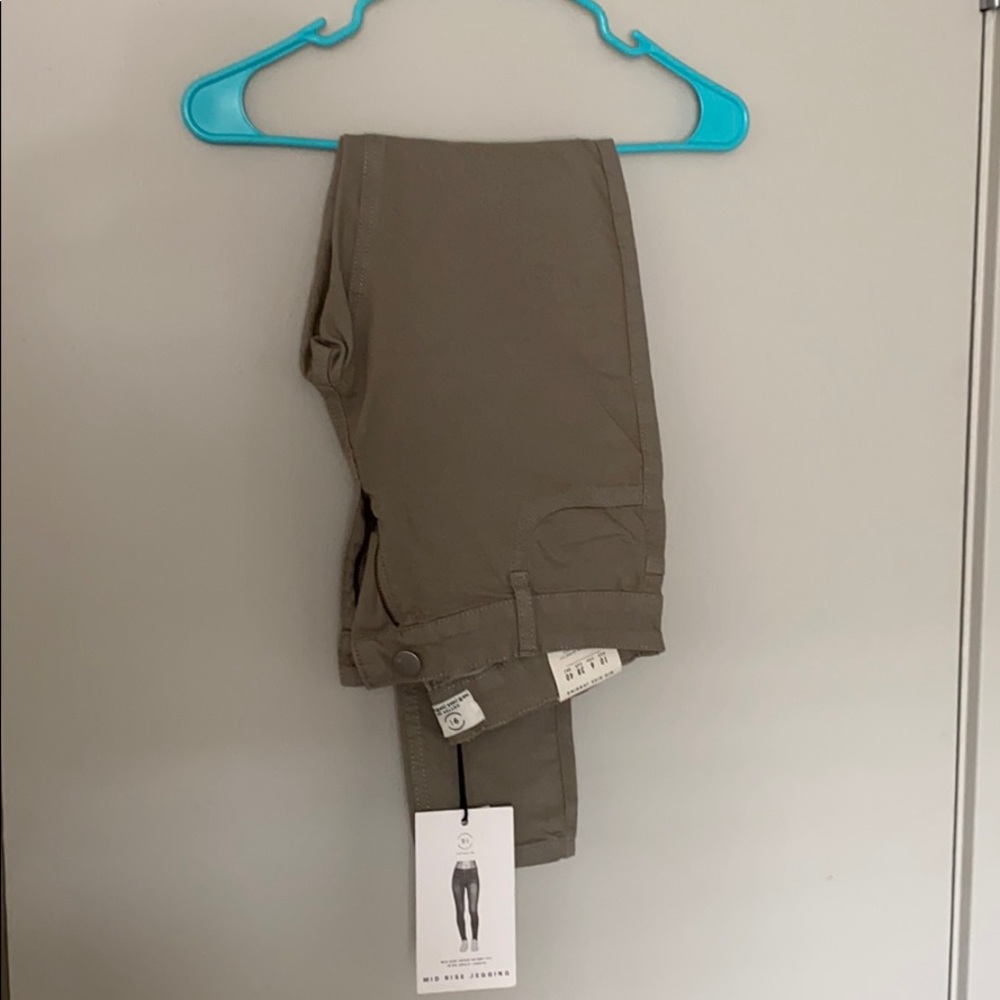 Light green jeggings